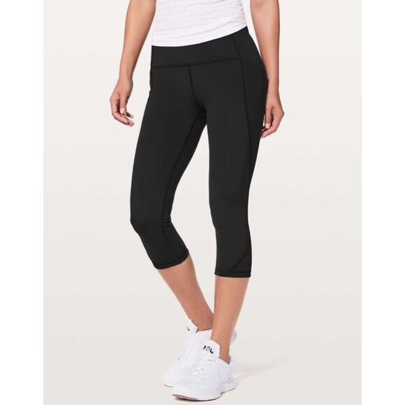 Lululemon Breezy Dot Crop Legging with Side Pockets Black Size 4 Style W6AMWS - Picture 1 of 12